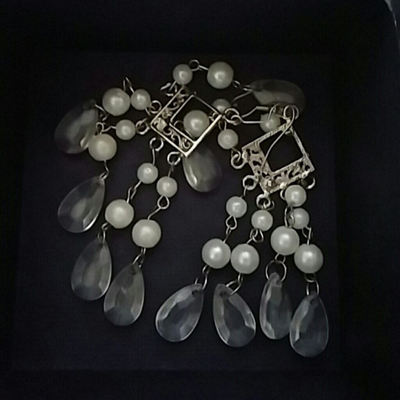 Long Dangle Glam Hook Eerrings - Picture 2 of 2